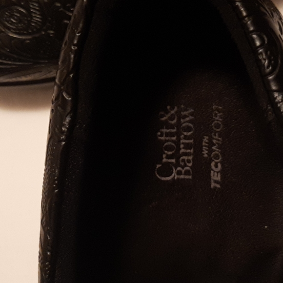 Shoes - Picture 6 of 6